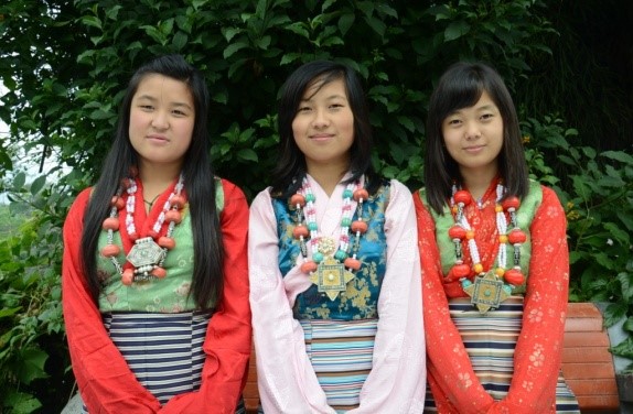 Picture of sherpa girls